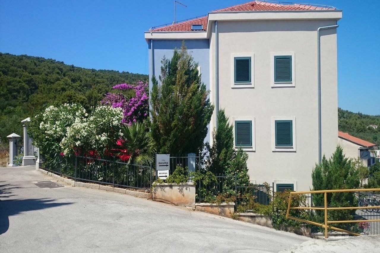 Villa Salena Slatine Extérieur photo